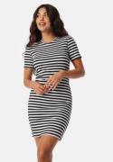 Pieces Pcruka SS Dress Cloud Dancer Stripes:BLACK M