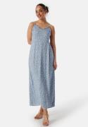 Pieces Pcnya Slip Ankle Dress Faded Denim AOP:Seaside Flower S