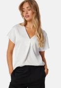 VILA Viellette V-neck S/S SATIN TOP Snow White 38