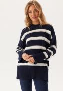 GANT Striped Textured C-neck Evening Blue L