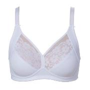 Trofe Iris Soft Bra BH Vit C 80 Dam