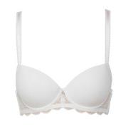 Trofe Julia Padded Bra BH Vit polyamid A 75 Dam