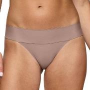 Triumph Trosor Body Make-Up Illusion String Ljusbrun 40 Dam