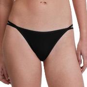 Calida Trosor Sleek Skin Low Cut Tanga Brief Svart Small Dam