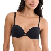Triumph BH Body Make-Up Illusion WHP EX Svart B 80 Dam