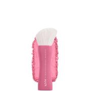 NYX Professional Makeup Buttermelt Blush Brush