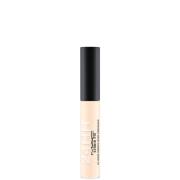 MAC Studio Fix 24-Hour Liquid Concealer (olika nyanser) - NC38