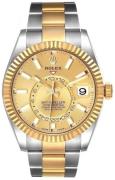 Rolex Herrklocka 326933-0001 Sky-Dweller Gulguldstonad/18 karat gult