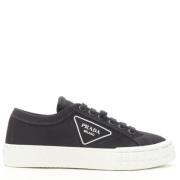 Prada Vintage Pre-owned Canvas sneakers Black, Dam