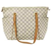 Louis Vuitton Vintage Skulderväska som är begagnad Beige, Dam