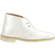 Clarks Metallisk Läder Desert Boot för Kvinnor White, Dam