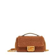 Fendi Ikonisk Medium Baguette Axelväska Brown, Dam