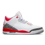 Jordan Fire Red Retro Sneakers 2022 Multicolor, Herr