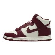 Nike Burgundy Crush High-Top Sneakers Red, Dam