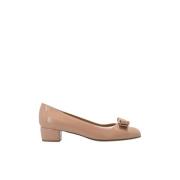 Salvatore Ferragamo Vara pumps Beige, Dam