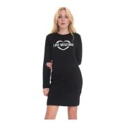 Love Moschino Logo Fleeceklänning, 3D Effekt, Regular Fit Black, Dam