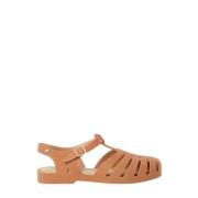 Melissa Sandals Brown, Dam