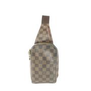 Louis Vuitton Vintage Förägda Canvas LV-väskor, tillverkade i Spanien ...