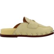 Alpe Mules Yellow, Dam