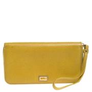 Dolce & Gabbana Pre-owned Pre-owned Laeder plnbcker Yellow, Dam