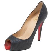 Christian Louboutin Pre-owned Pre-owned Tyg klackskor Black, Dam