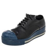 Miu Miu Pre-owned Pre-owned Laeder sneakers Black, Dam