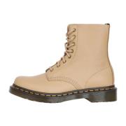 Dr. Martens Beige Savannah Tan Läderstövlar Beige, Dam