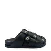 Strategia Mules Black, Dam