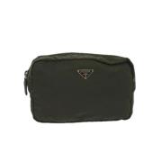 Prada Vintage Pre-owned Nylon prada-vskor Green, Dam