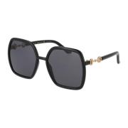 Gucci Stiliga solglasögon med Gg0890S design Black, Dam