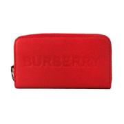 Burberry Präglad Logotyp Läder Clutch Plånbok Red, Dam