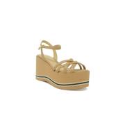 Paloma Barceló Brun Läder Kilklack Sandaler Ss24 Beige, Dam