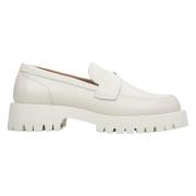 Estro Kvinnors Ljus Beige Läder Loafers med en Chunky Sula Er00114644 ...