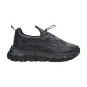 Estro Kvinnors Svarta Sneakers med en Turnbuckle Er00111979 Black, Dam