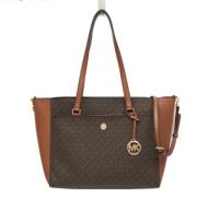 Michael Kors Pre-owned Pre-owned Plast axelremsvskor Brown, Dam