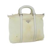 Prada Vintage Pre-owned Nylon prada-vskor Beige, Dam