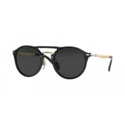 Persol Stiliga solglasögon i klassisk design Black, Unisex