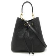 Louis Vuitton Vintage Pre-owned Tyg louis-vuitton-vskor Black, Dam