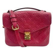 Louis Vuitton Vintage Pre-owned Tyg louis-vuitton-vskor Red, Dam