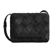 Bottega Veneta Svart Cross-body Väska med Intreccio Motiv Black, Herr