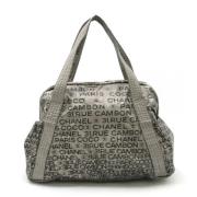 Chanel Vintage Pre-owned Nylon totevskor Gray, Dam