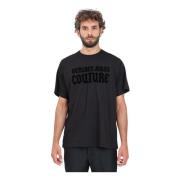 Versace Jeans Couture Gotiskt Logo Velvet Trim Short Sleeve Tee Black,...