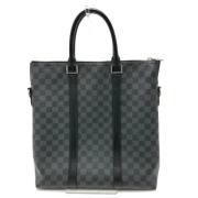 Louis Vuitton Vintage Pre-owned Tyg louis-vuitton-vskor Black, Dam