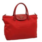 Prada Vintage Pre-owned Nylon totevskor Red, Dam