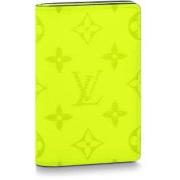 Louis Vuitton Fickorganisatör Taigarama Neon Volt Yellow, Herr