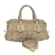 Prada Vintage Pre-owned Nylon prada-vskor Beige, Dam