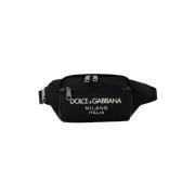 Dolce & Gabbana Pre-owned Pre-owned Nylon crossbodyvskor Black, Herr