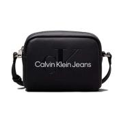 Calvin Klein Svart kameraväska med logotyp Black, Dam