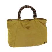 Prada Vintage Pre-owned Nylon handvskor Yellow, Dam