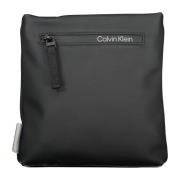 Calvin Klein Svart Axelväska med Dragkedja Black, Herr